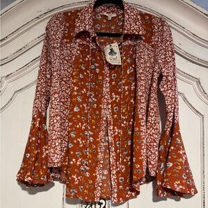 Boho floral button down top!!